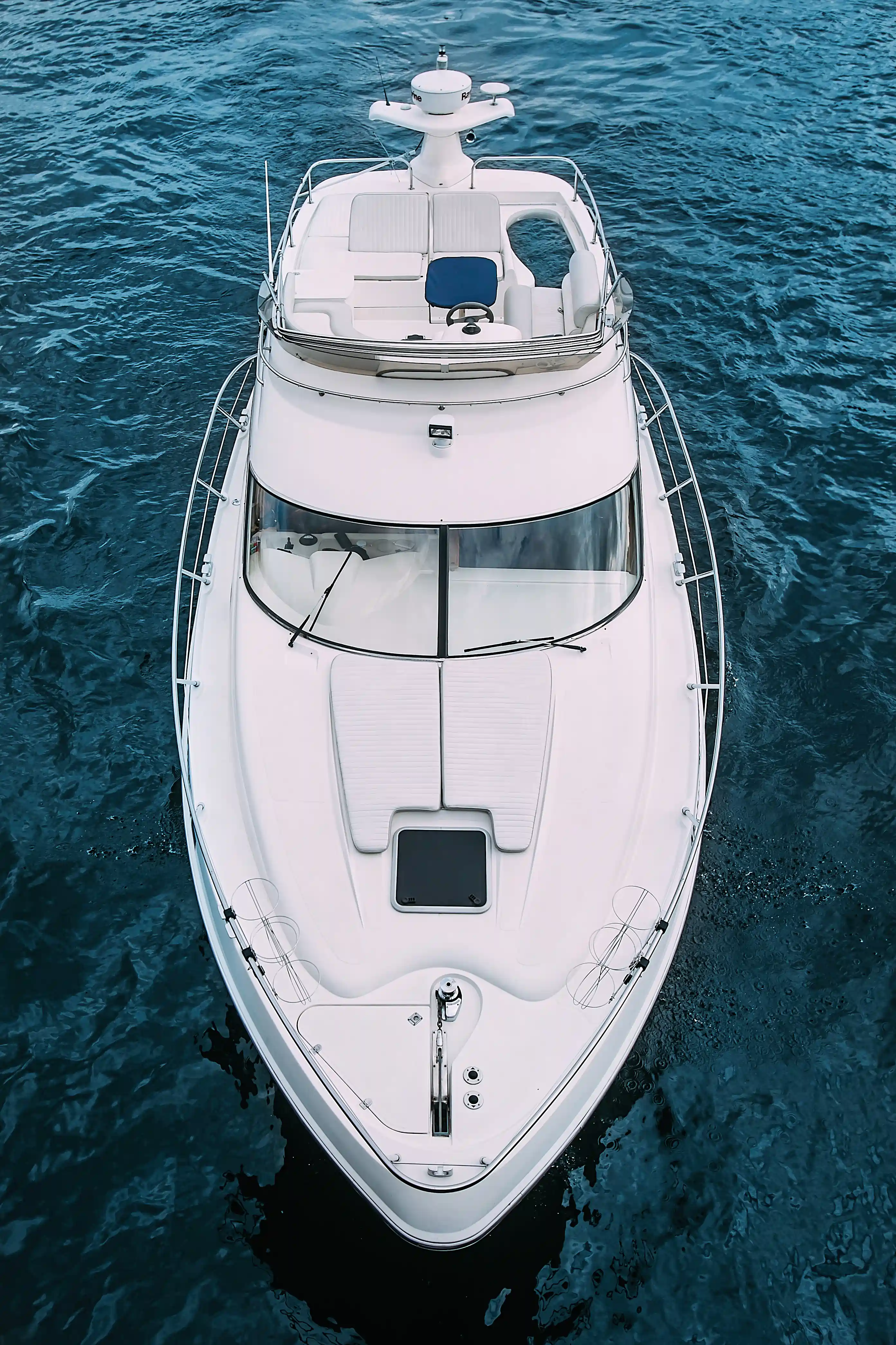 Яхта Sealine 39 AMO image- 6